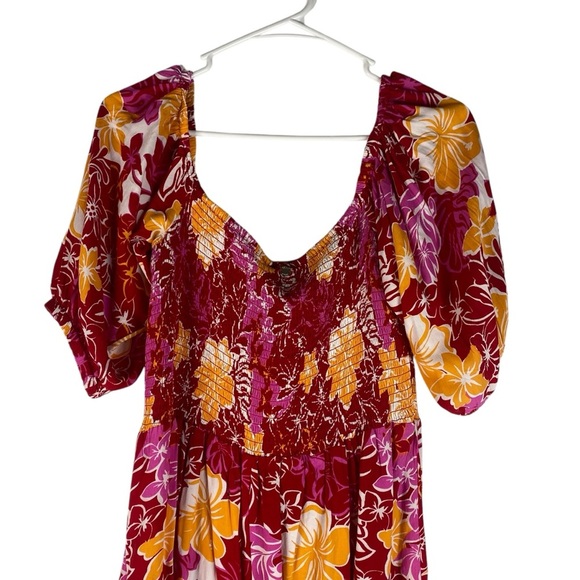 NEW Roxy Barefoot Bade Smocked Romper Large Red Pink Orange Hibiscus Floral - Picture 6 of 13